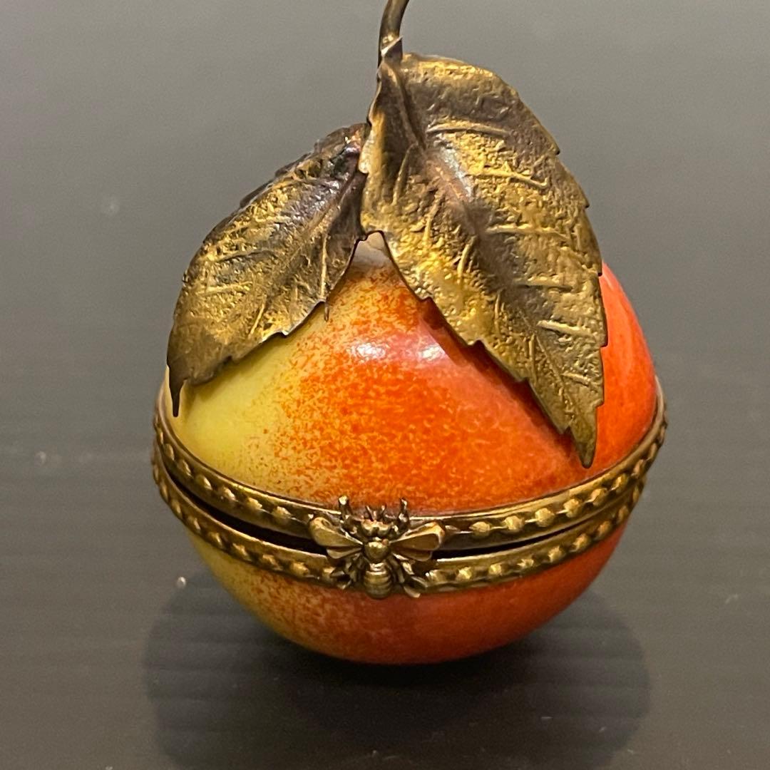 フランス　リモージュ　ピルケース 手描きDubarry ヴィンテー