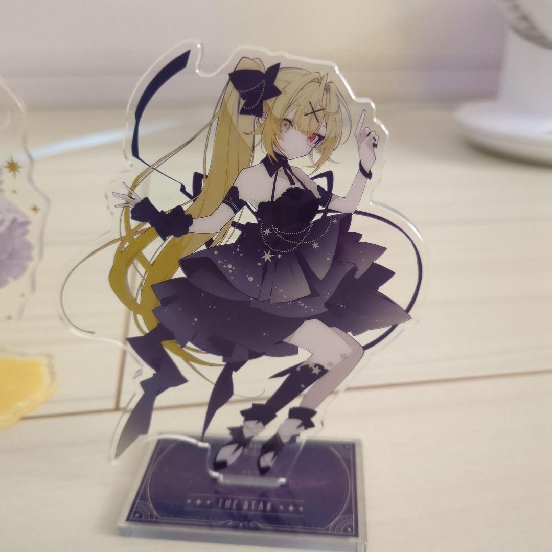星川サラアクリルスタンド4種類セット - メルカリ