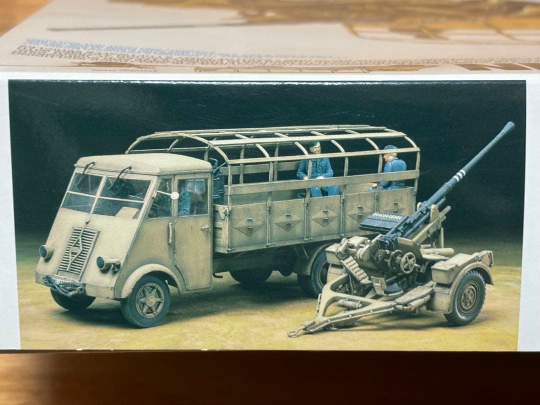 タミヤ 1/35 ドイツ 3.5トントラック AHN 3.7cm対空機関砲37型 - メルカリ