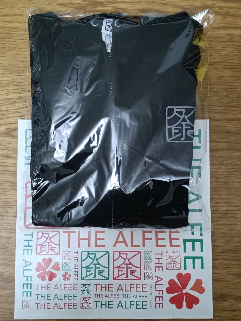 THE ALFEE’S LEGACY 秩父バージョン ポテくまくんパーカー ALFEE ポテくまくんパーカー (ブラック) FREEサイズ｜Yahoo!フリマ（旧