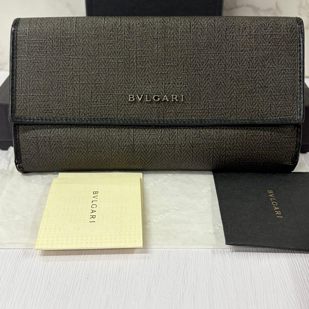 新品同様‼️ ブルガリ BVLGARI 財布 二つ折り 長財布 ウィークエンド