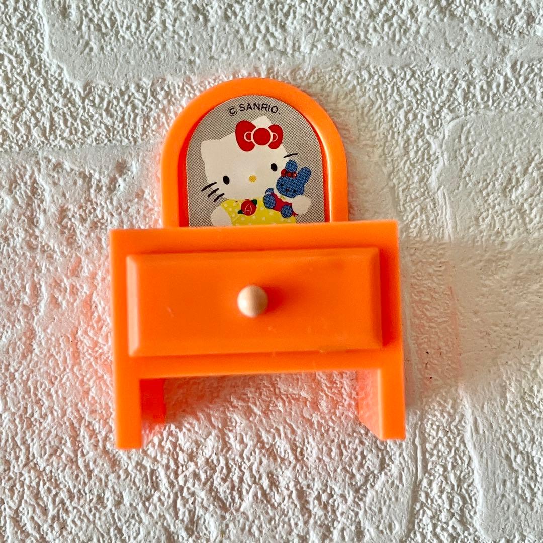 ハローキティ ミニチュア家具 8点セット 昭和レトロ - メルカリ