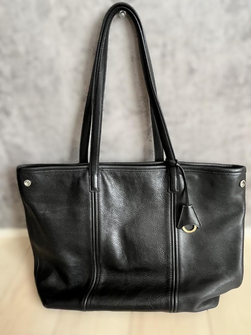 ◆aniary アニアリ レザートートバッグ シボ革 A4収納 迷彩 ビジネス