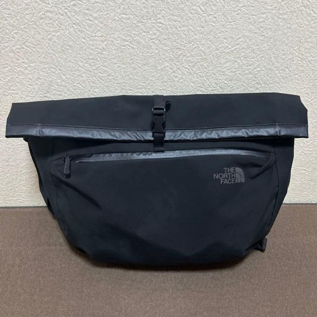 THE NORTH FACE ロール パック 15 メッセンジャーバッグ