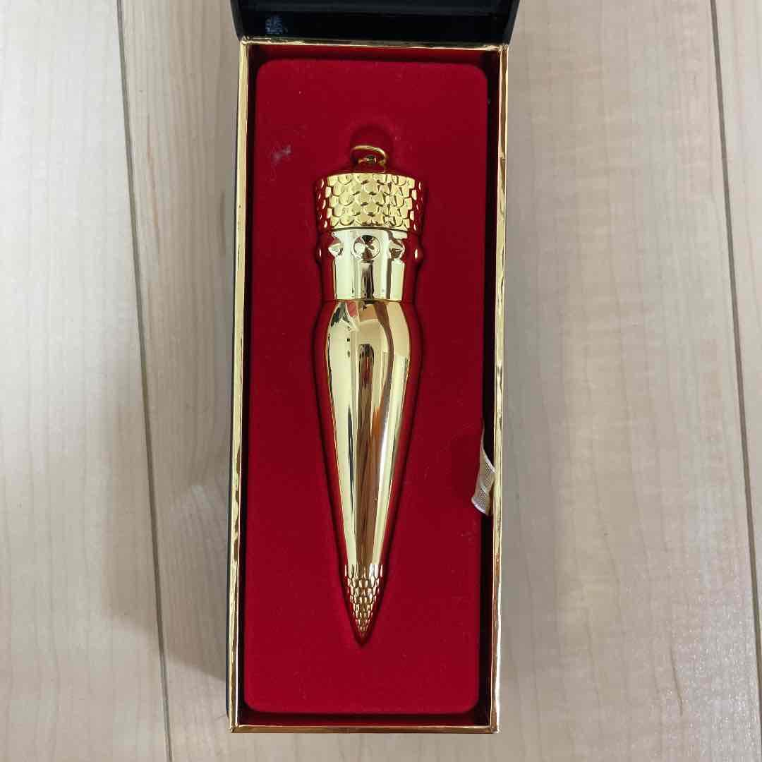 ルブタン リップ ルージュルブタン シルキーサテン オンザゴー Brick Chick 515