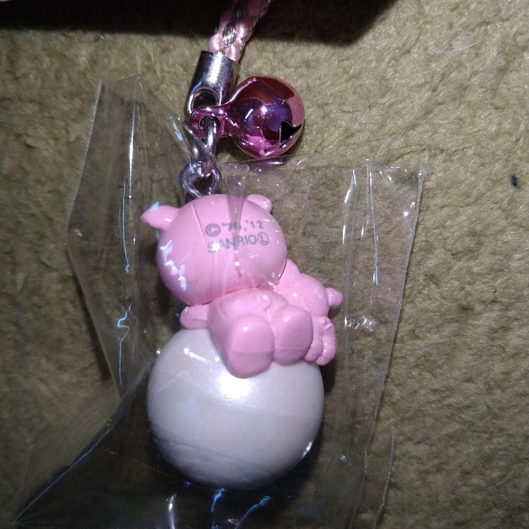 ご当地キティ 三重限定 豚に真珠 根付け - メルカリ