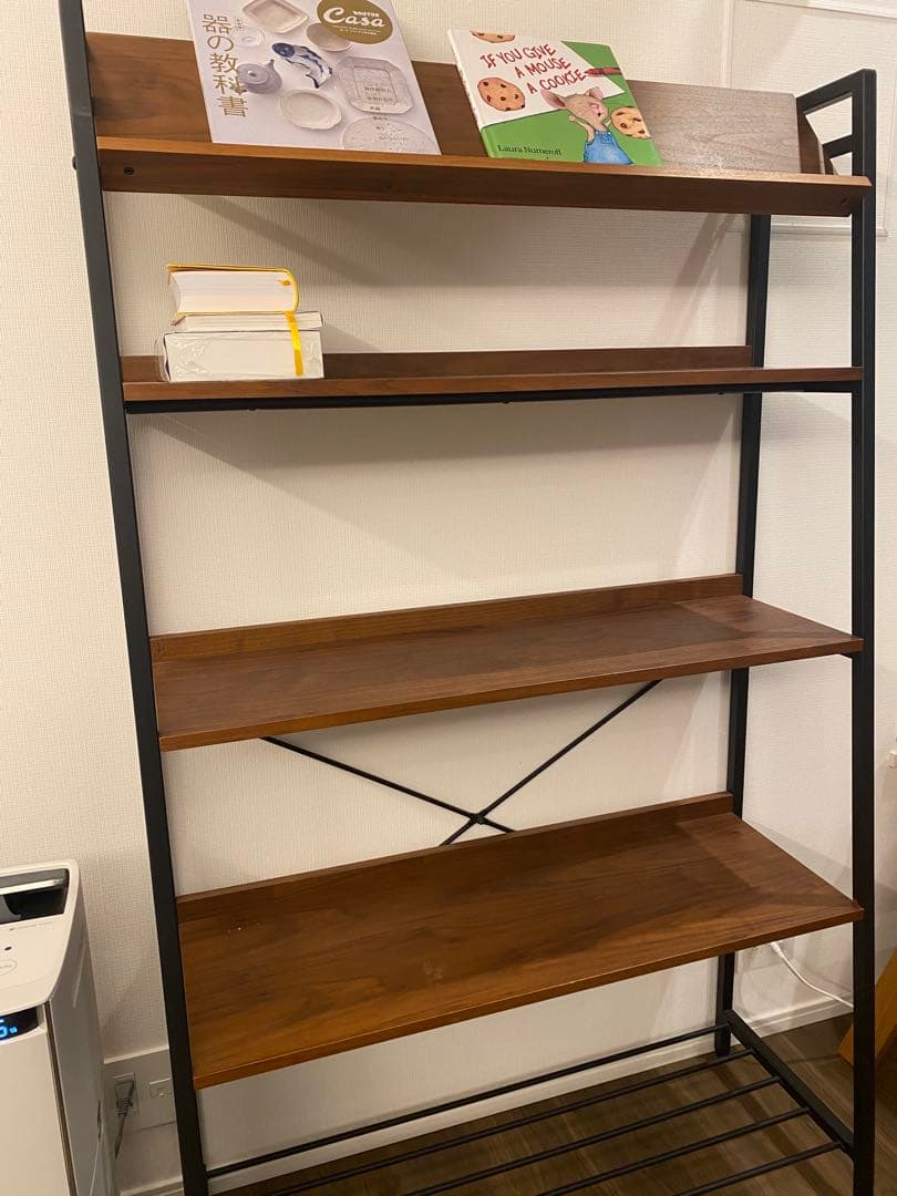※god　木製と金属製の4段オープンシェルフ