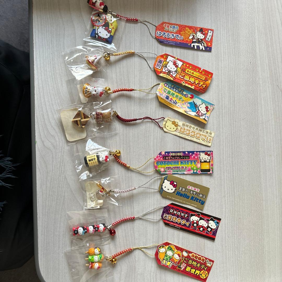 ご当地キティ　根付ストラップ