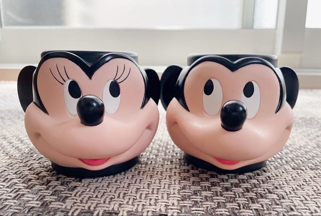 ディズニー アプローズ社製 ミニー ミッキー フェイスマグ