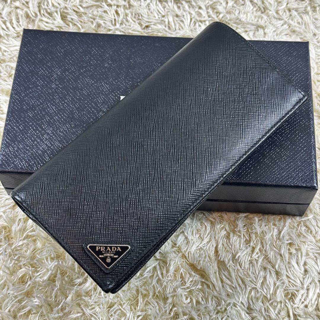 大人気✨現行　プラダ　長財布　三角ロゴ　サフィアーノ　黒　ブラック　付属品完備