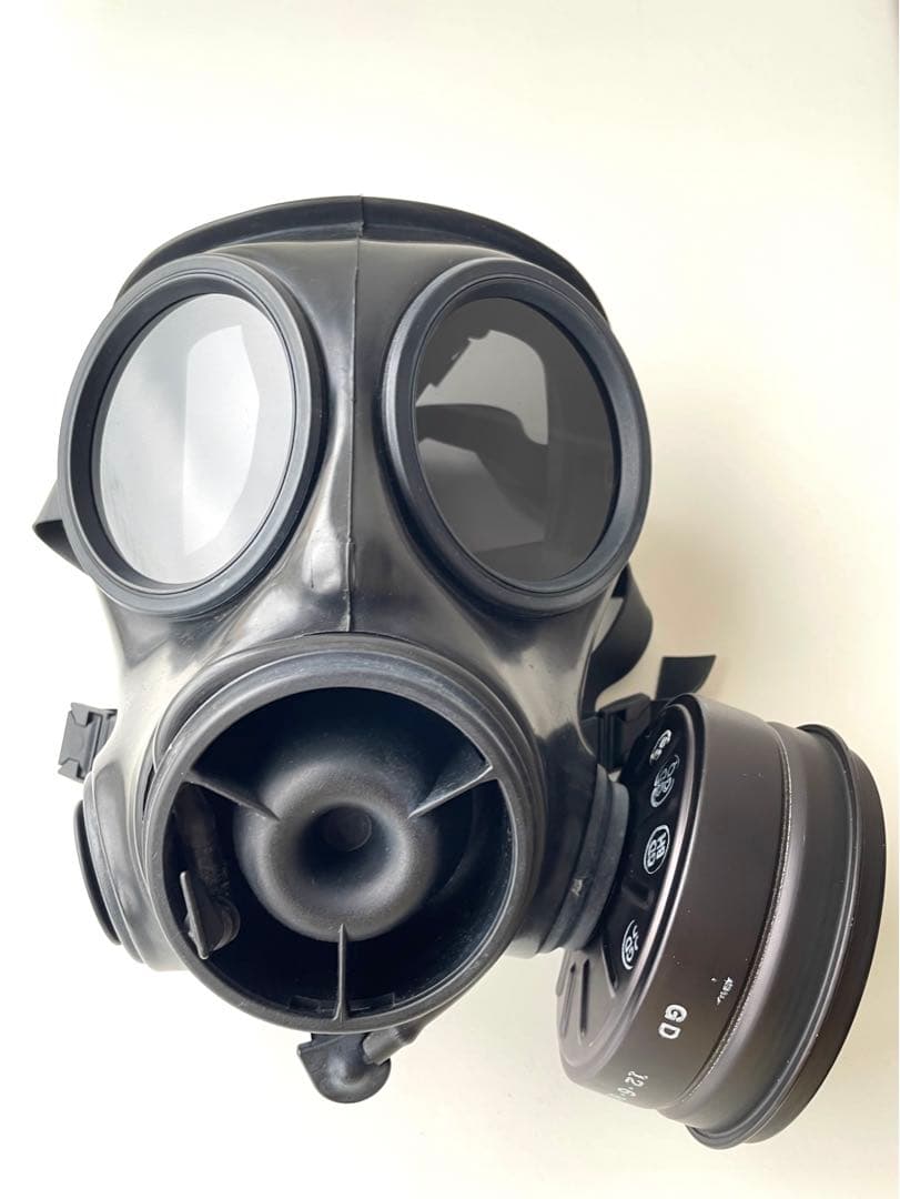 S10 AVON社 ガスマスク(ポリカレンズ・スモーク交換済