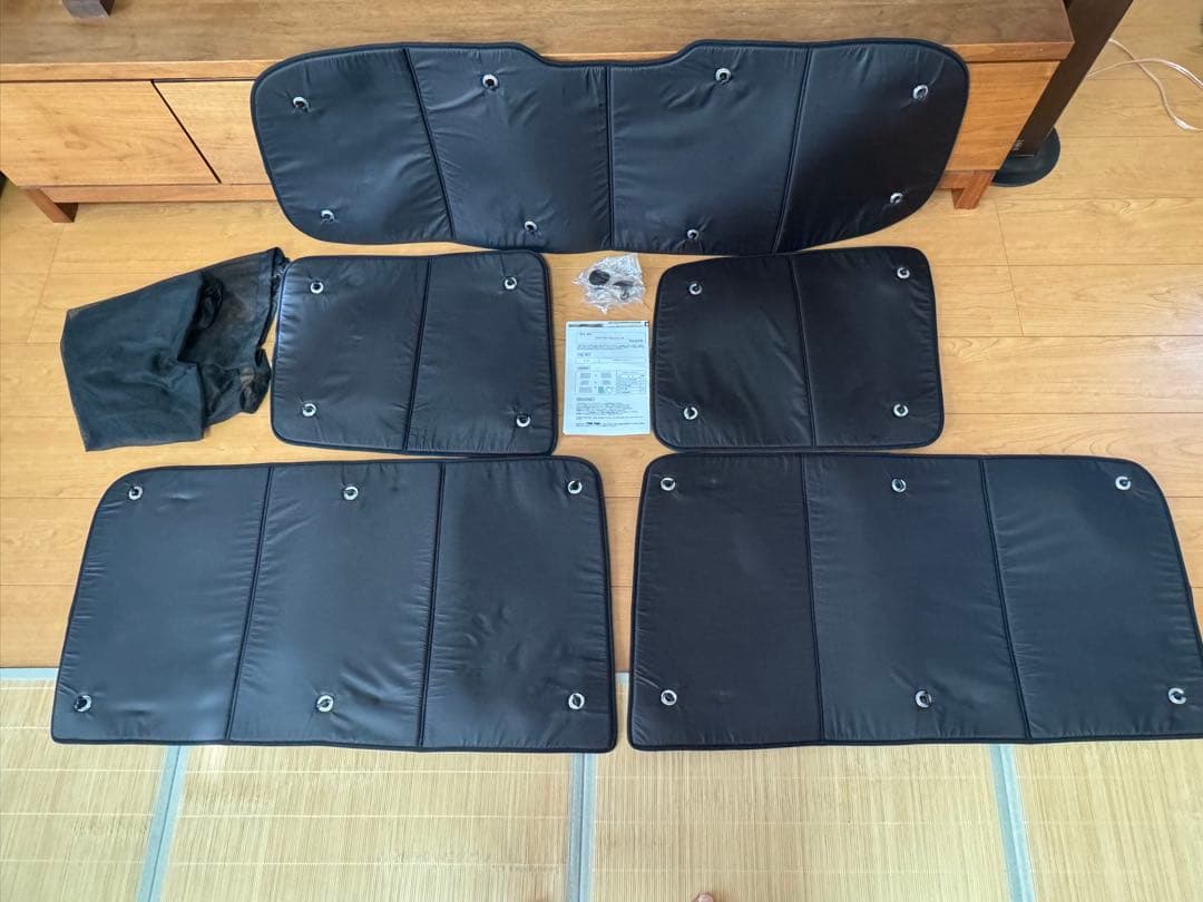 デリカD5趣味職人サンシェード