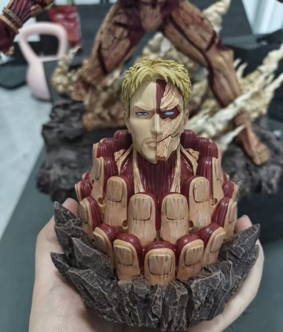 進撃の巨人 鎧の巨人 ガレージキット ガレキ スタチュー⑨ - メルカリ