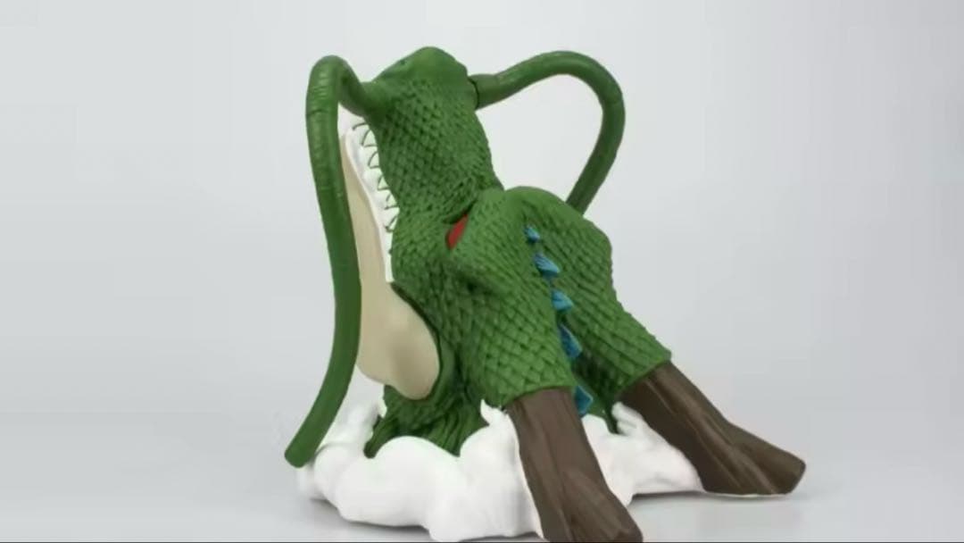 ドラゴンボール 神龍 シェンロン フィギュア型貯金箱 新品未使用 鳥山