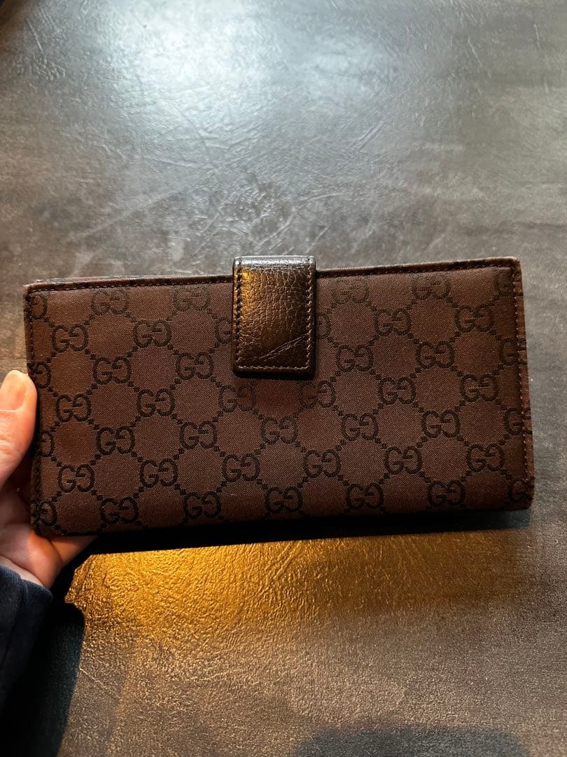 GUCCI ブラウン GGパターン 長財布 - メルカリ