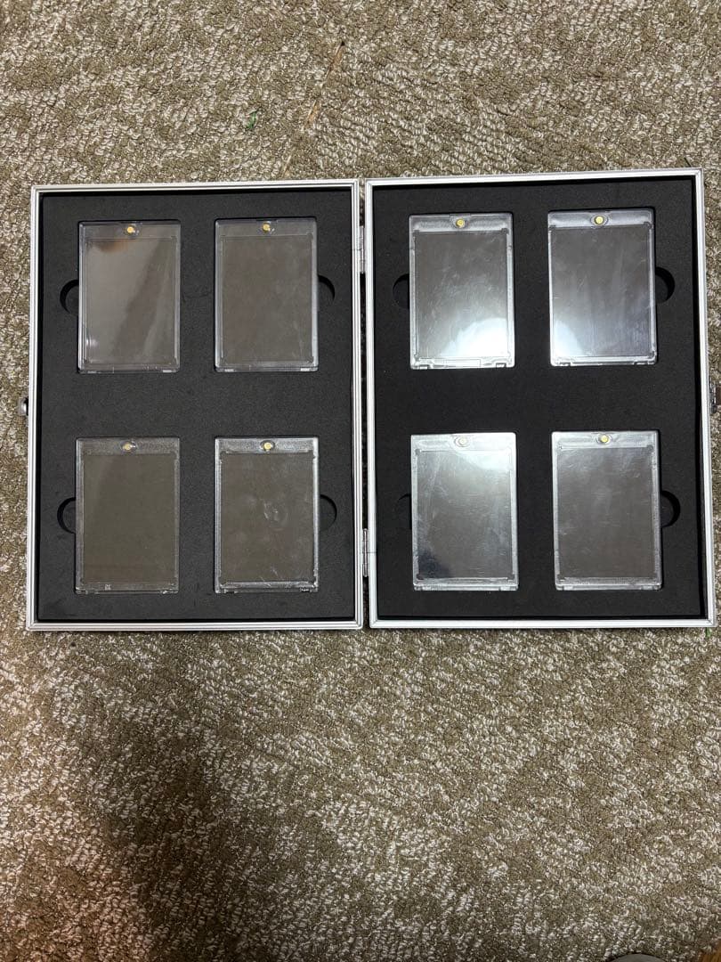 アタッシュケース型　マグネットローダー　８枚収納　2セット