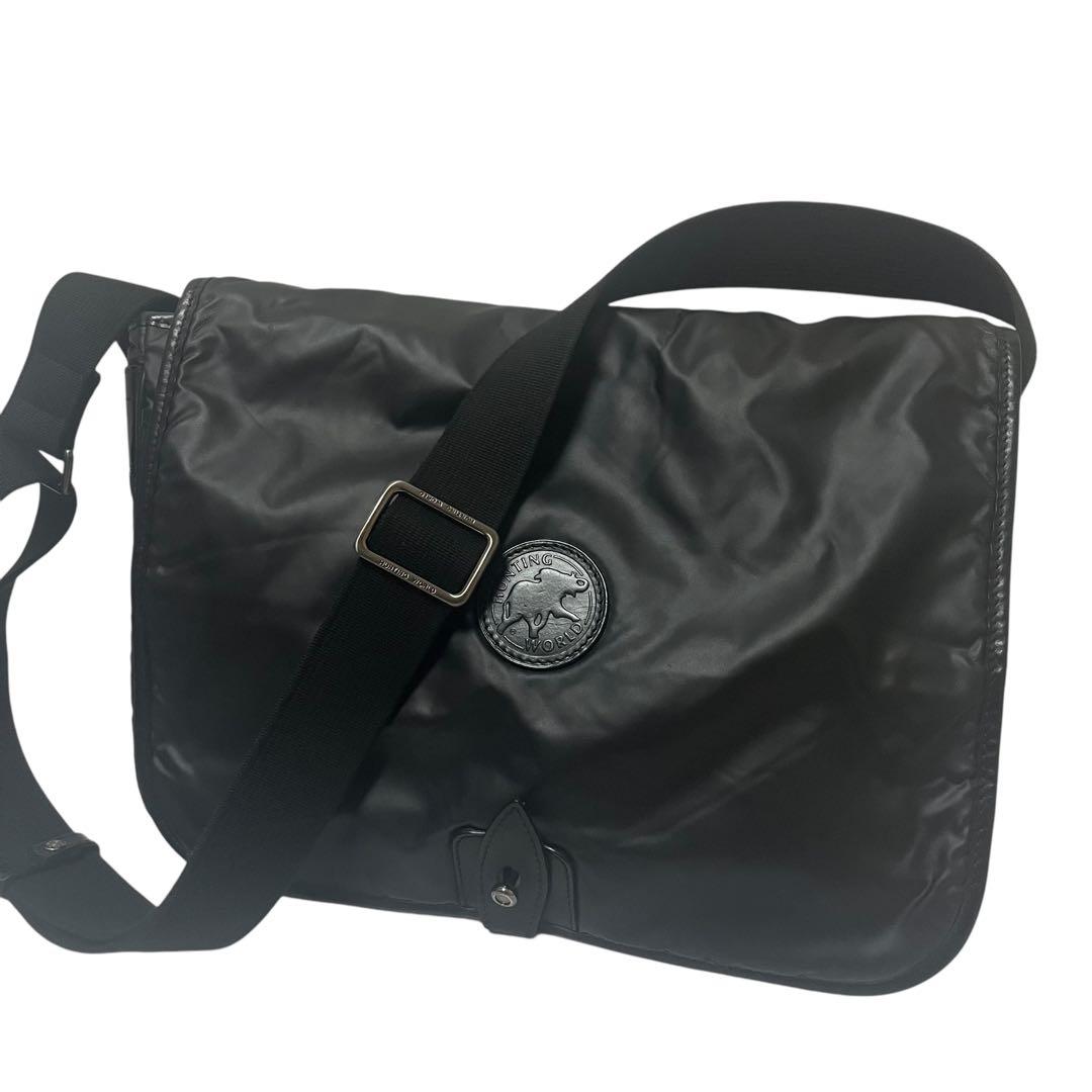 HUNTINGWORLD バチュークロス ショルダーバッグ ブラッククロスボディ