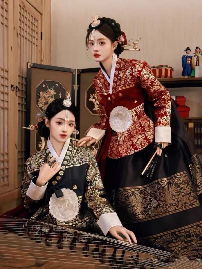 チマチョゴリ韓服黒赤タンウィ上下セット - メルカリ