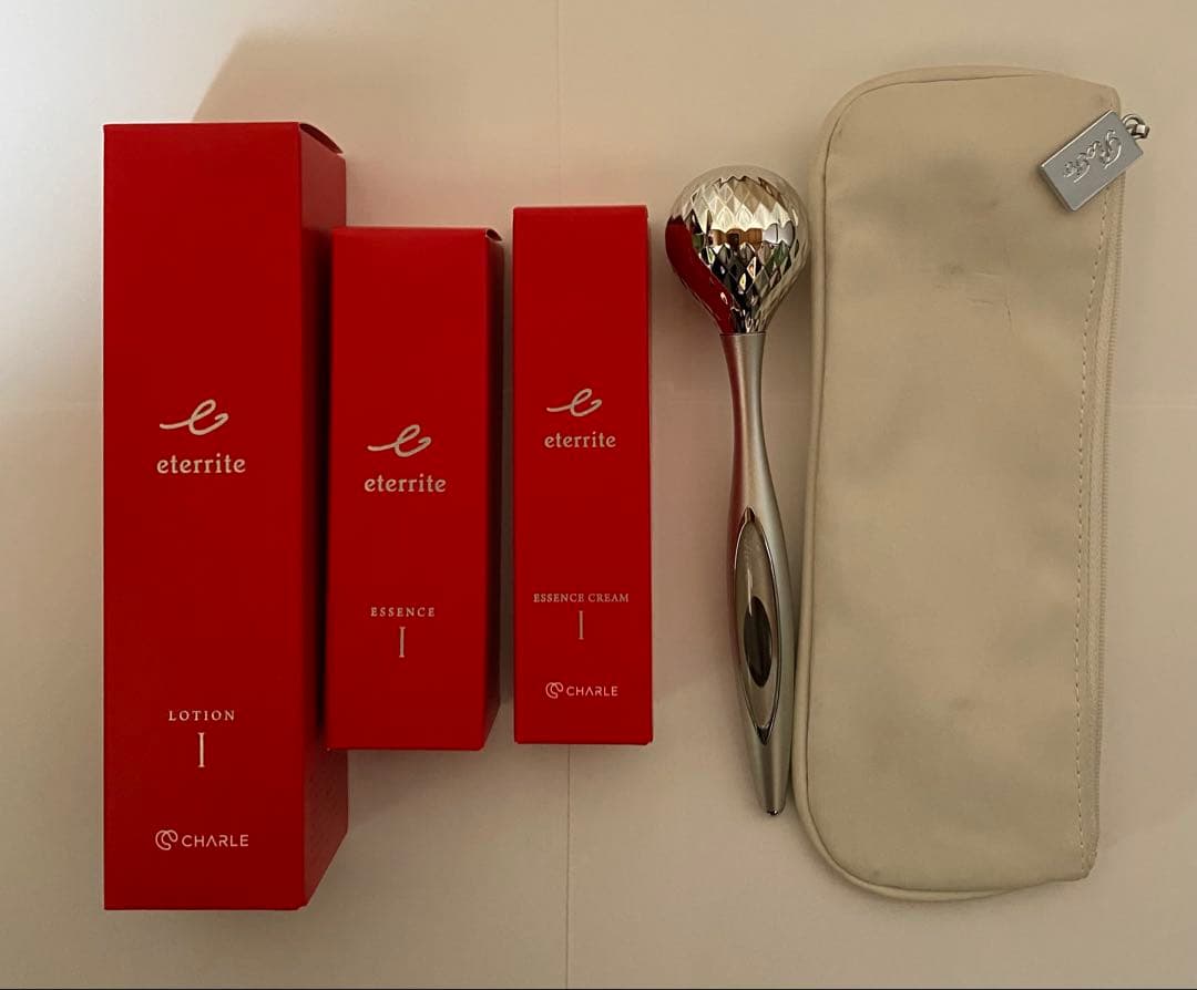 シャルレエタリテ　ローション、エッセンス、エッセンスクリーム、リファローラー