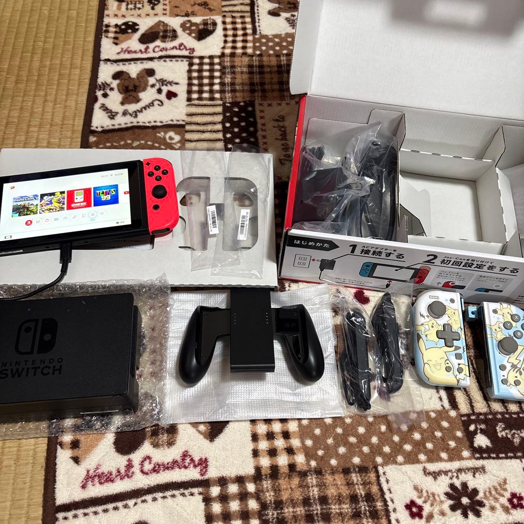 Nintendo Switch 本体 赤/青　グリップコントローラ付