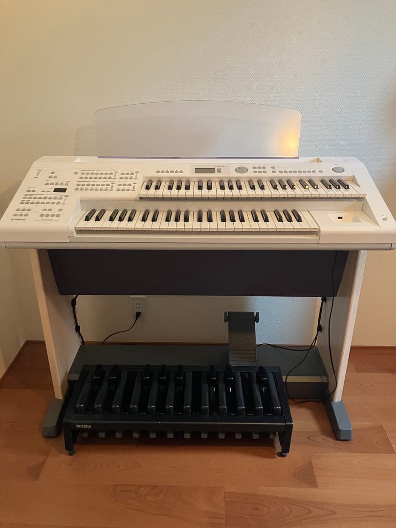 【専用】セリナ☆English OK_ STAGEA ELB-02ホワイト