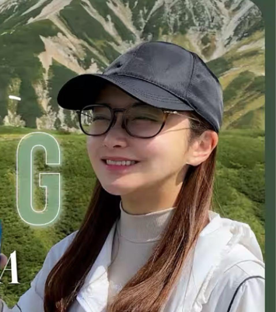 PRADA☆鑑定済ブラックナイロンキャップM 小澤美里着