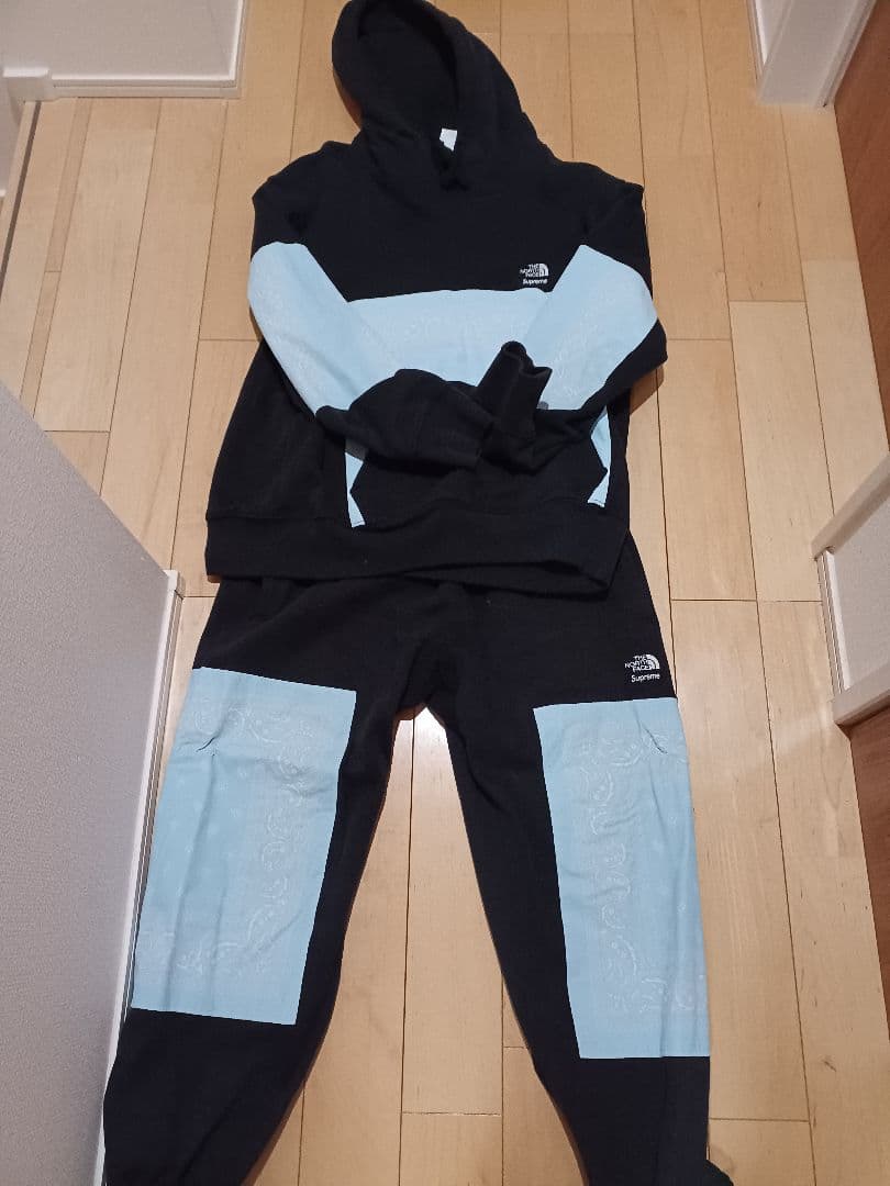 限定値下げTHE NORTH FACE x Supreme セット アップ