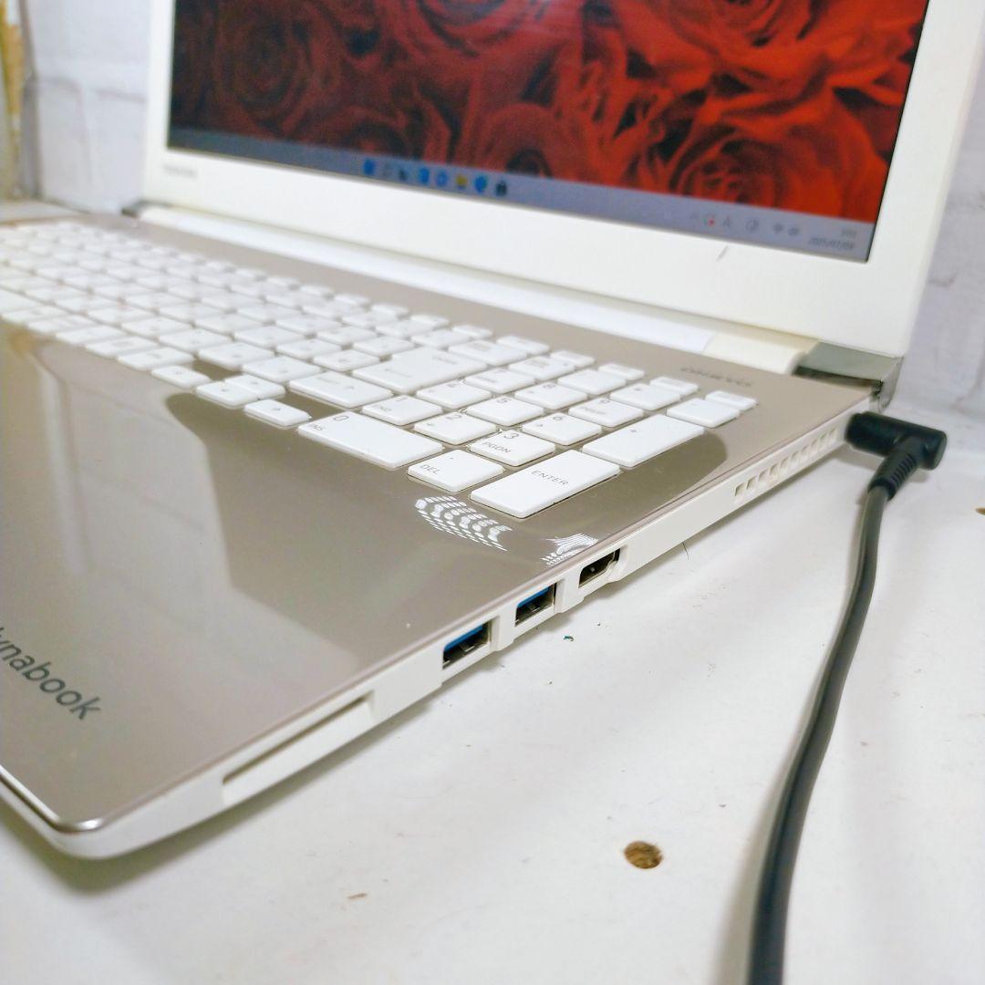 Core i7 メモリ8gb 爆速ssdノートパソコンWindows11 薄型z - メルカリ