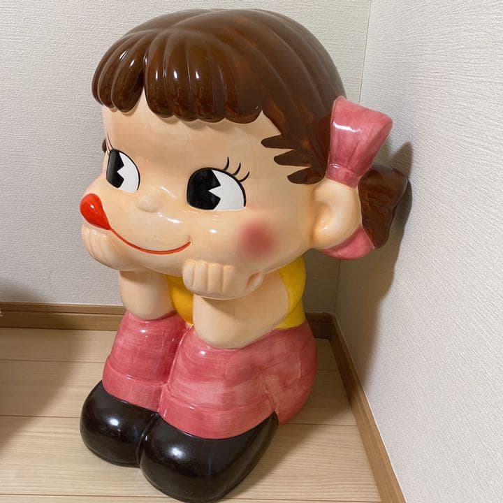 ペコちゃん 陶器製 置物 非売品 陶器 レア - メルカリ