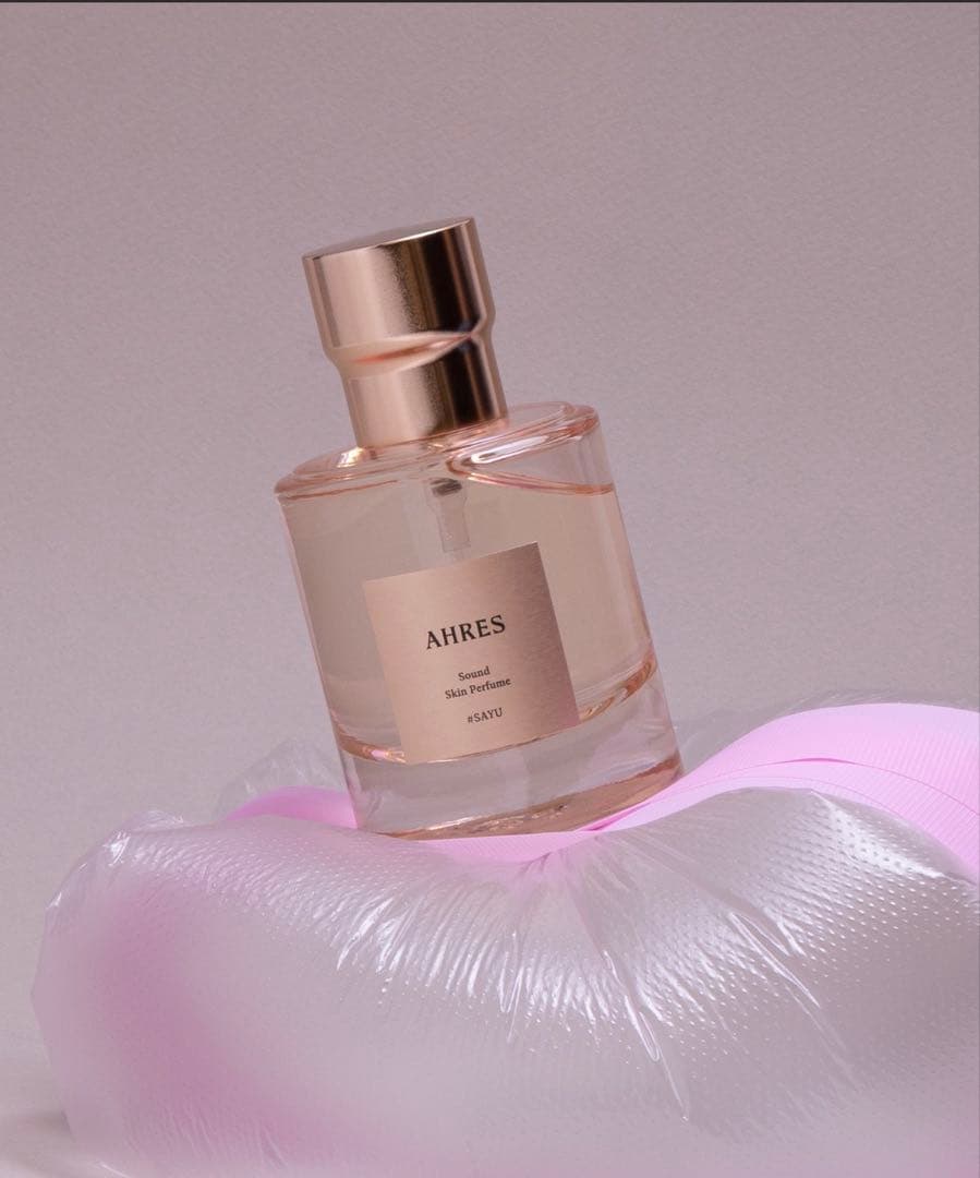 AHRES SAYU 香水