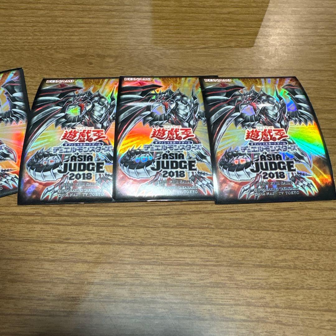 遊戯王 JUDGE 2018 スリーブ 70枚 レッドアイズ・ダークネスメタル