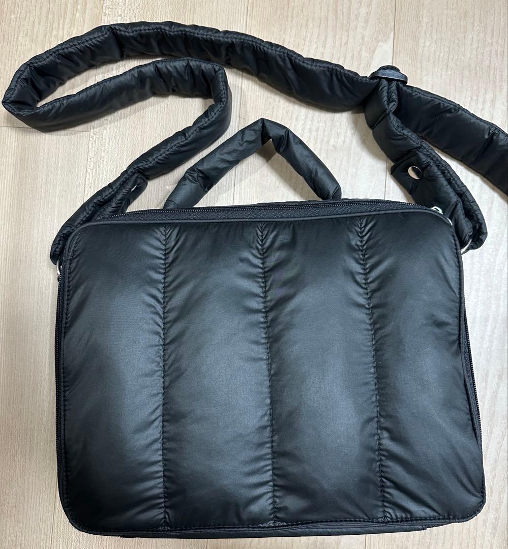 【美品】カラン　ブラック マザーズバッグ　マグネット MURA シュリンクレザー マグネットボタン式 薄マチ ミニトートバッグ