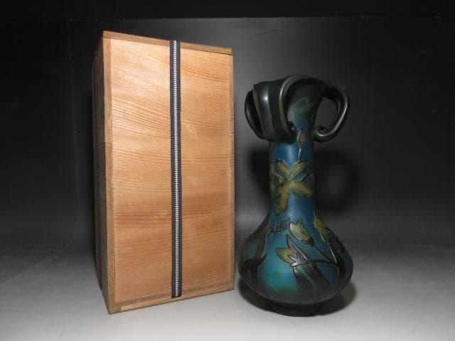 欧州 EmileGalle エミール・ガレ ガラス花瓶／クレマチス図／木箱入り
