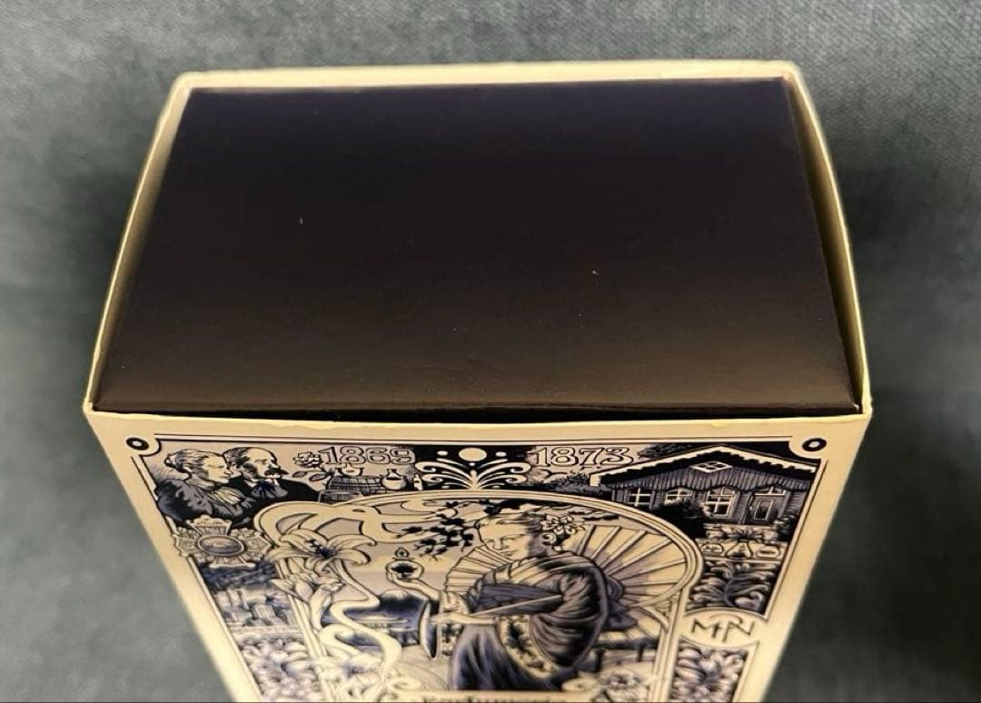 万博 オランダ館限定 デルフト陶器 香水瓶のみ - メルカリ