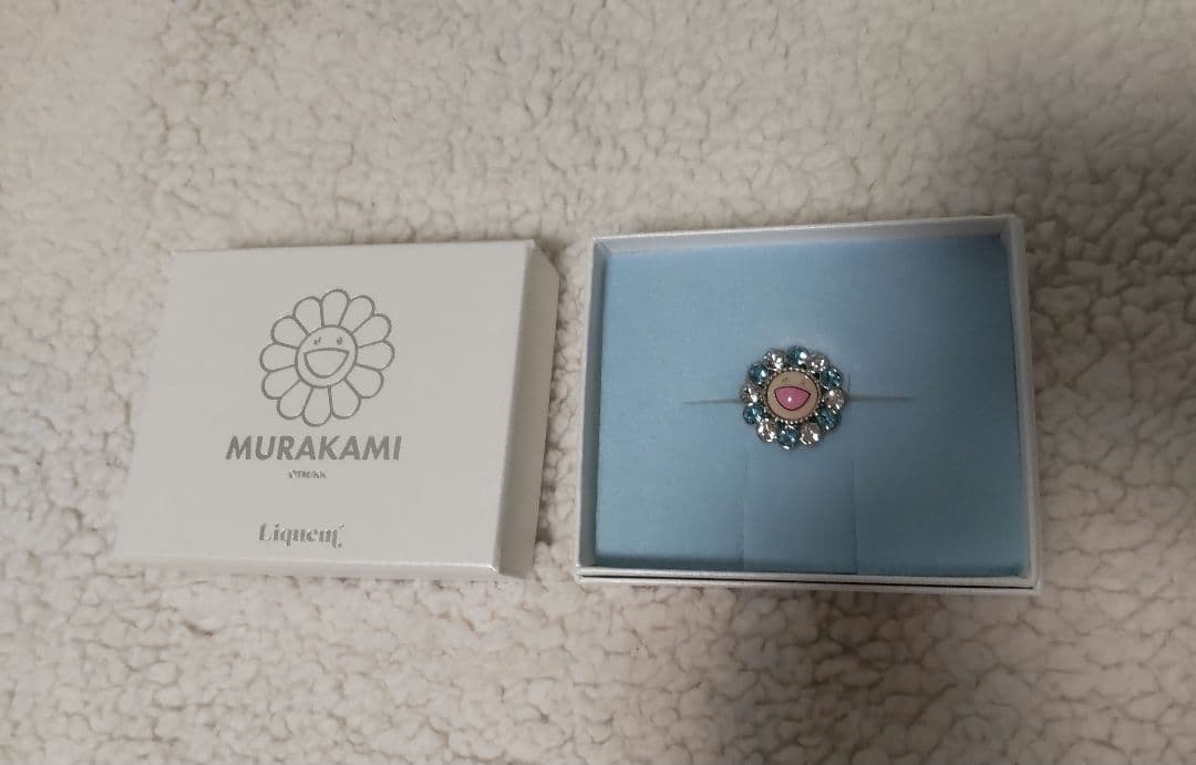 出品終了します　村上隆　×　Liquem　フラワー　ピンズ　ブルー　カイカイキキ