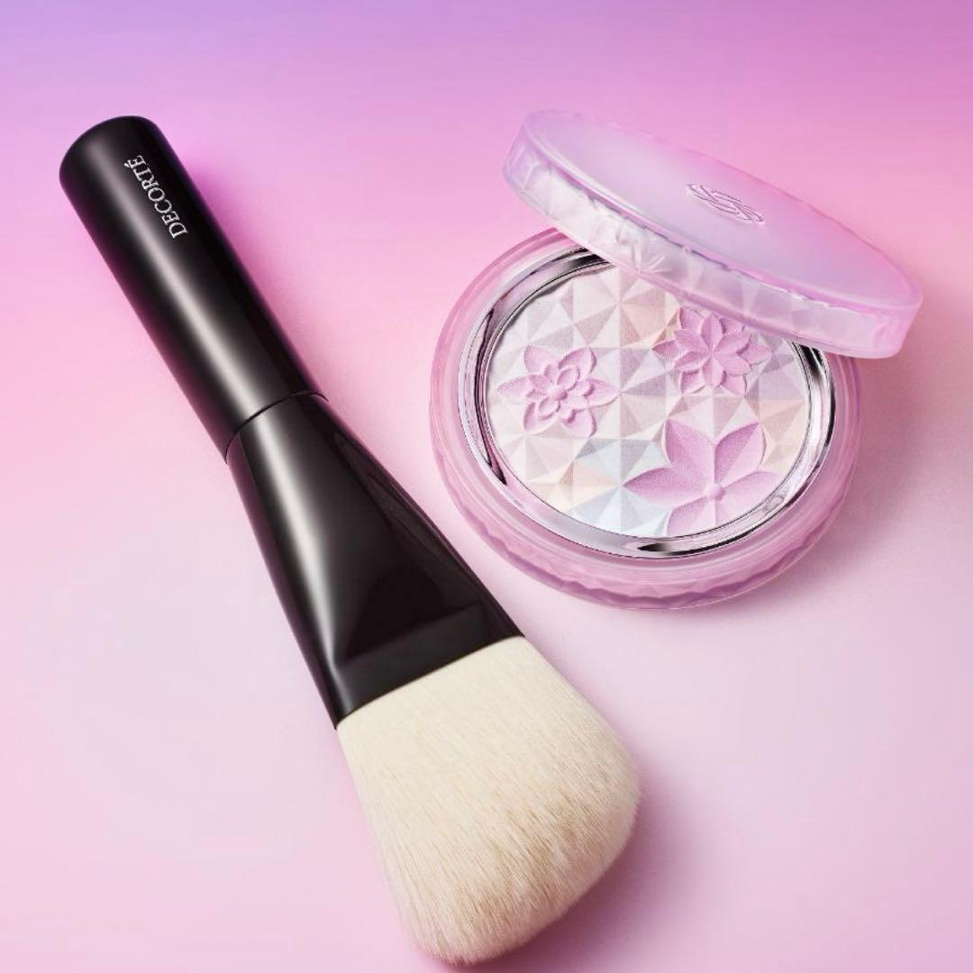 コスメデコルテ　ＡＱ　オーラリフレクター　キャンペーンキット　04　紙袋　ブラシ