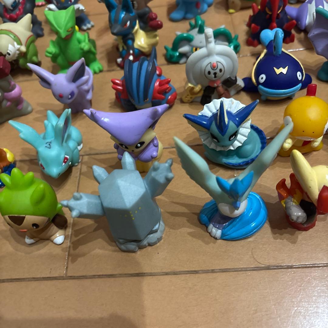 ポケモン指人形・ポケモンキッズ・モンコレなど合計280 バラ売り10体