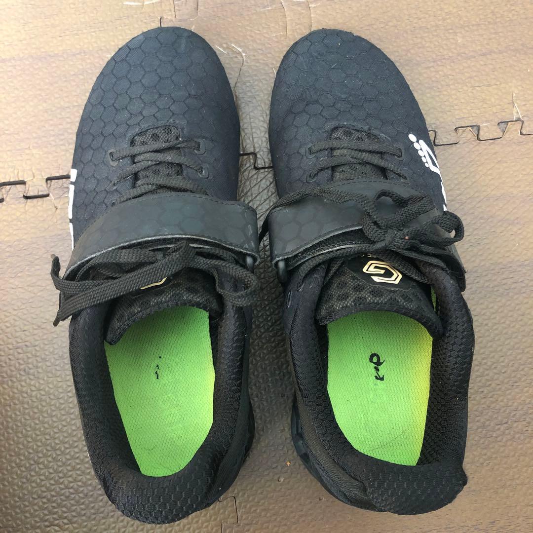 イノヴェイト　ウエイトトレーニング　スクワット