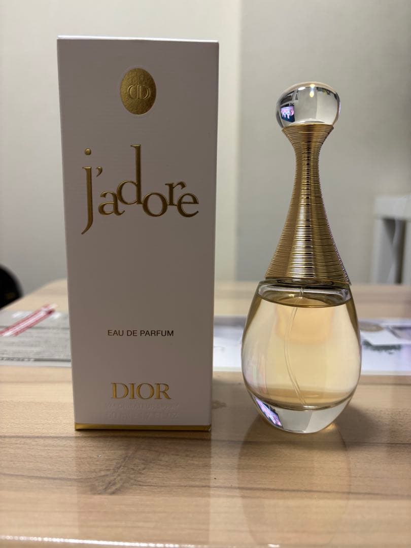 ジャドール オードゥ パルファン/DIOR j'adore Amazon | Dior ディオール J'adore Eau De Parfum ジャドール オードゥ