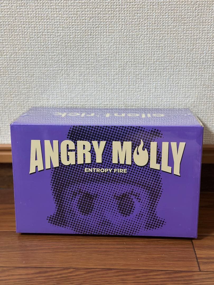 ポップマート ANGRY MOLLY ENTROPY FIRE