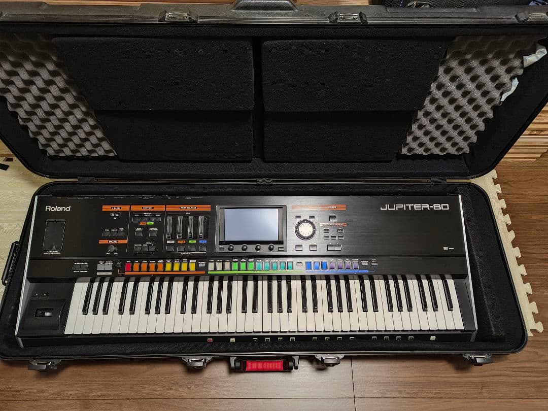 Roland JUPITER-80 シンセサイザー＋ゲーターフライトケース付き
