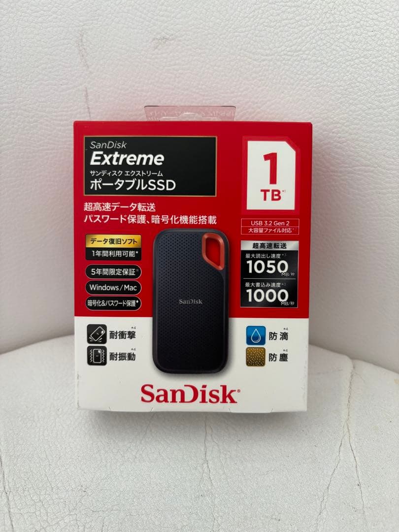 SanDiskエクストリーム ポータブルSSD【送料込み】