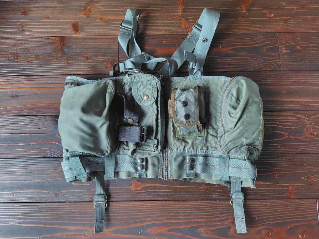 米軍　航空機　フライトベスト　SV-2B