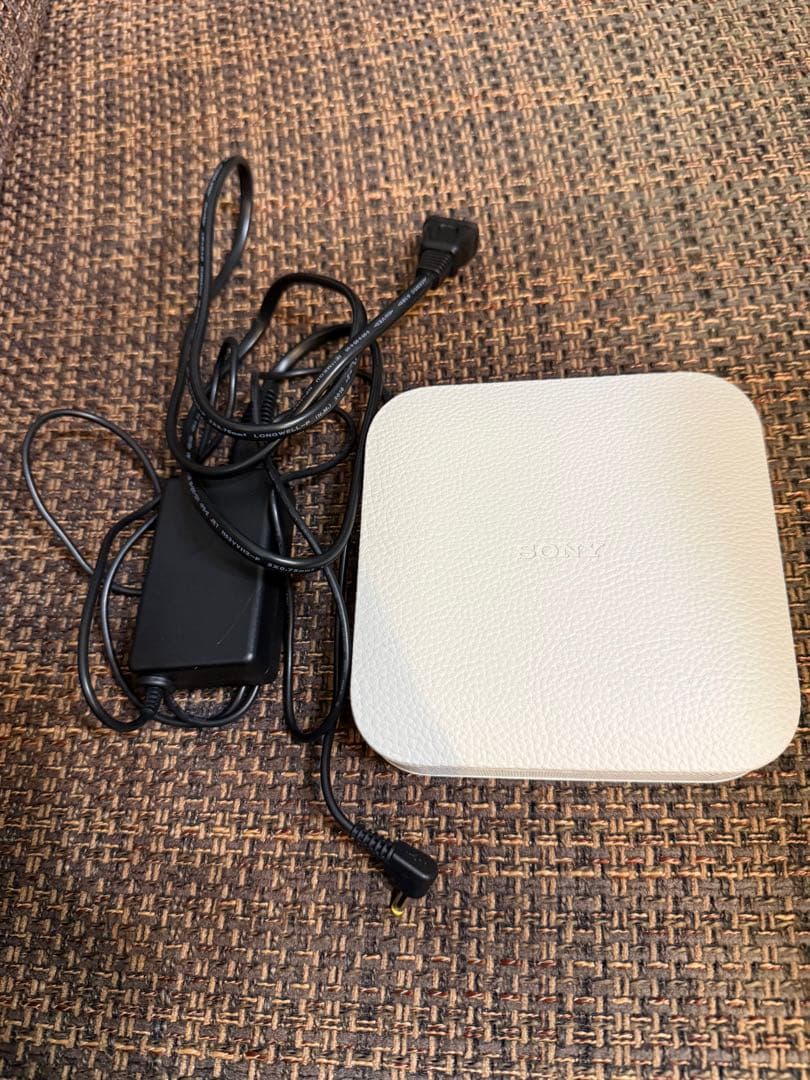 SONY Life ポータブル超短焦点プロジェクター　LSPX-P1