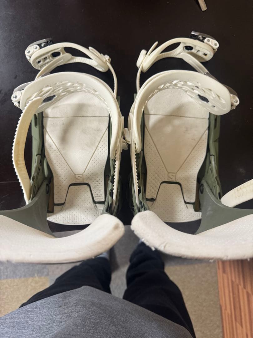 SALOMON スノーボードビンディング DISTRACT