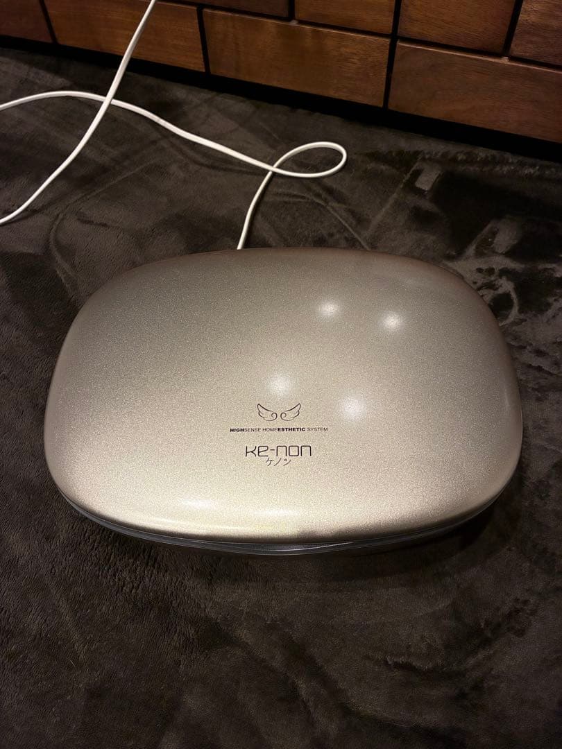 【中古】家庭用脱毛器　ケノン　ke-non ケノン（ke-non） 中古の注意事項 ke-non kenon けのん シャンパン