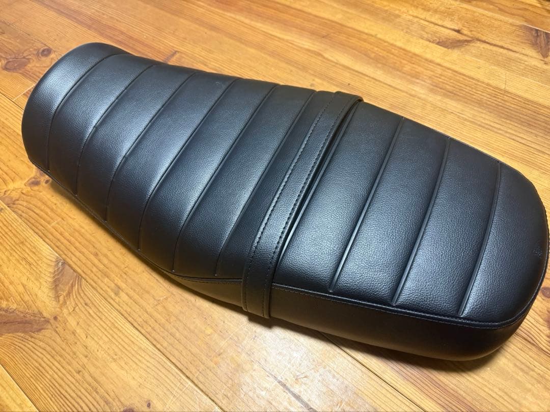 h*i様 Yamaha XSR125純正ローダウンシート