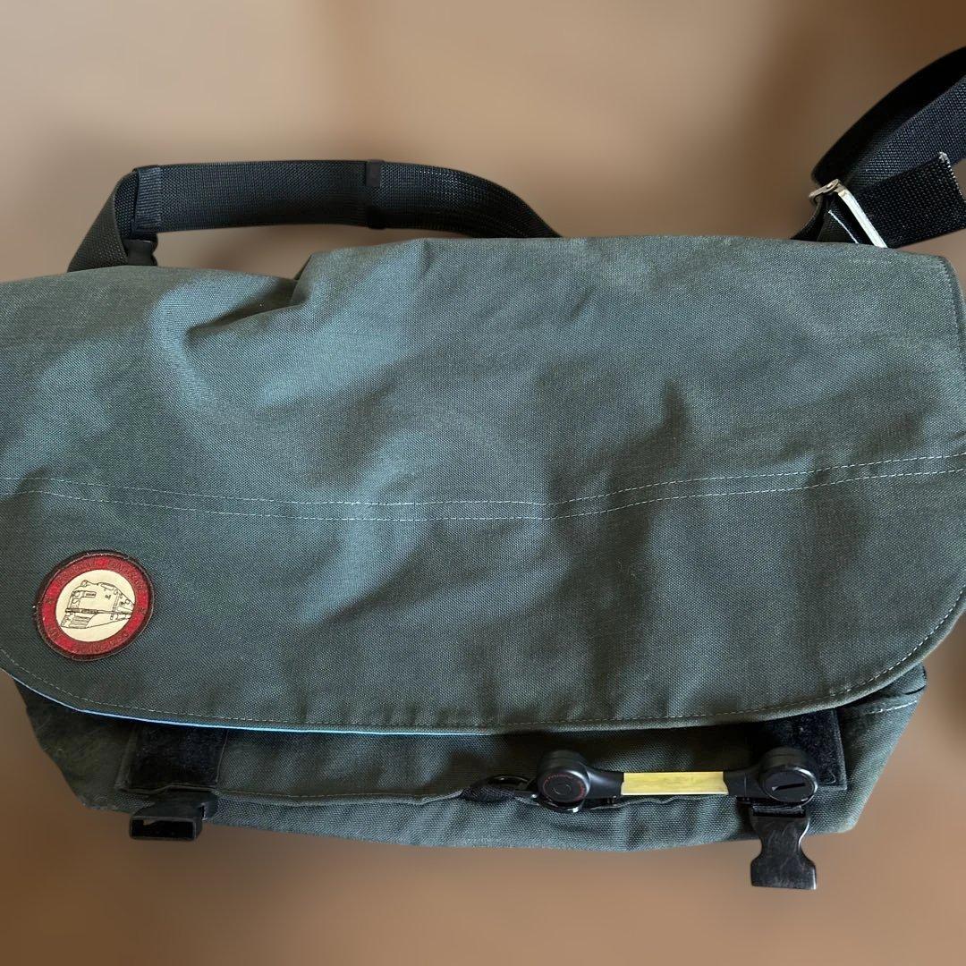 ジョン　フライトバゲージ World Traveler ビジネスバッグ クラトス B4サイズ収納可能 15.6