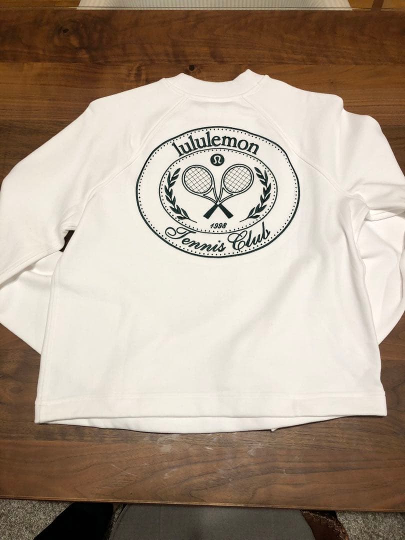 新品　lululemon 長袖トップス