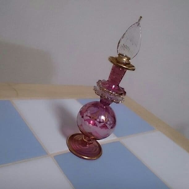 売り切れました 香水瓶